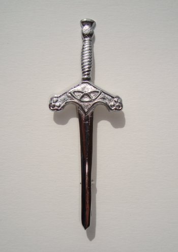 Claymore Sword Kilt Pin